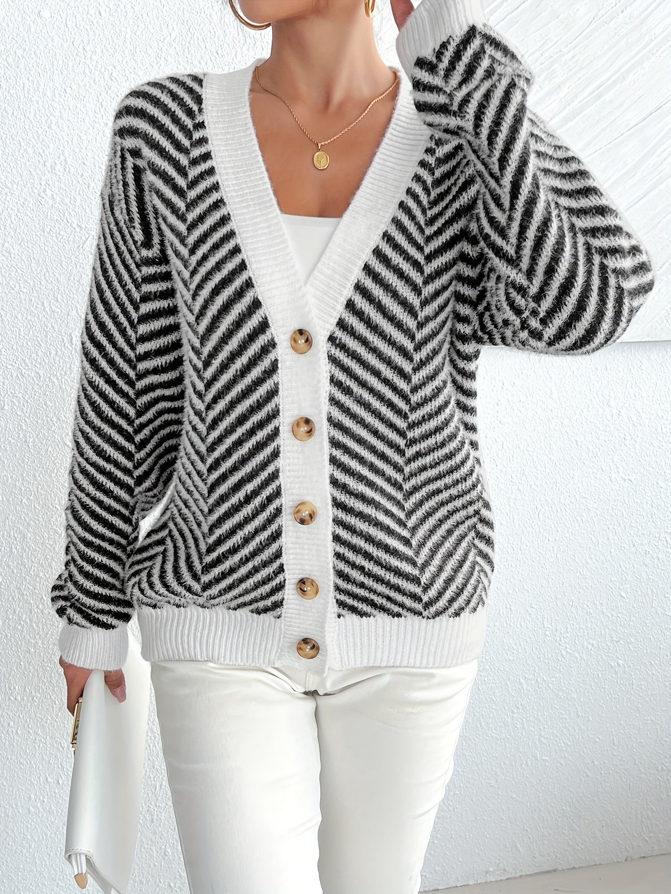 Ashbury™ | Monochrome Chic Cardigan